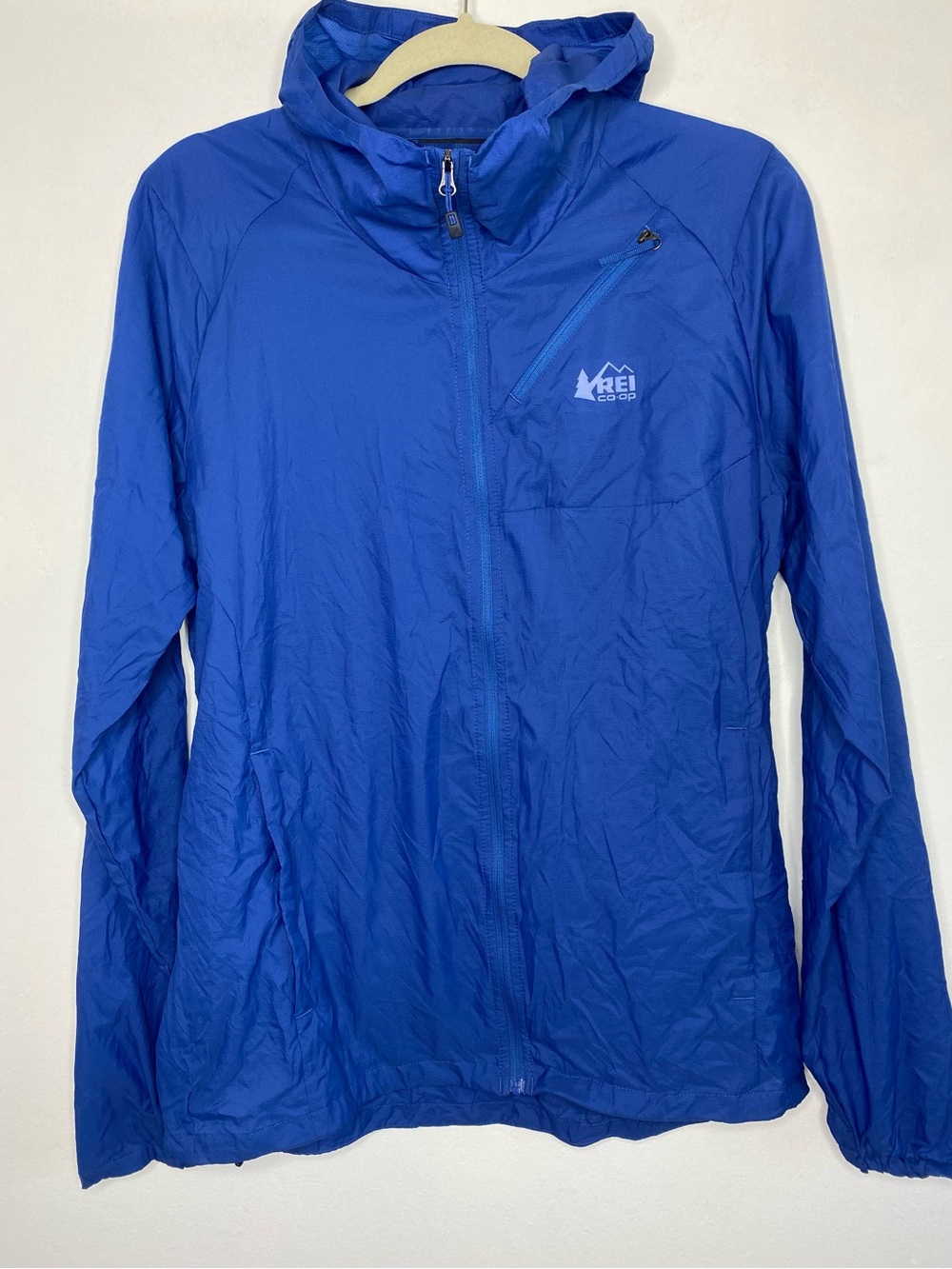 REI Lightweight Nylon Rain jacket Size Small Blue outdoors Athleisure